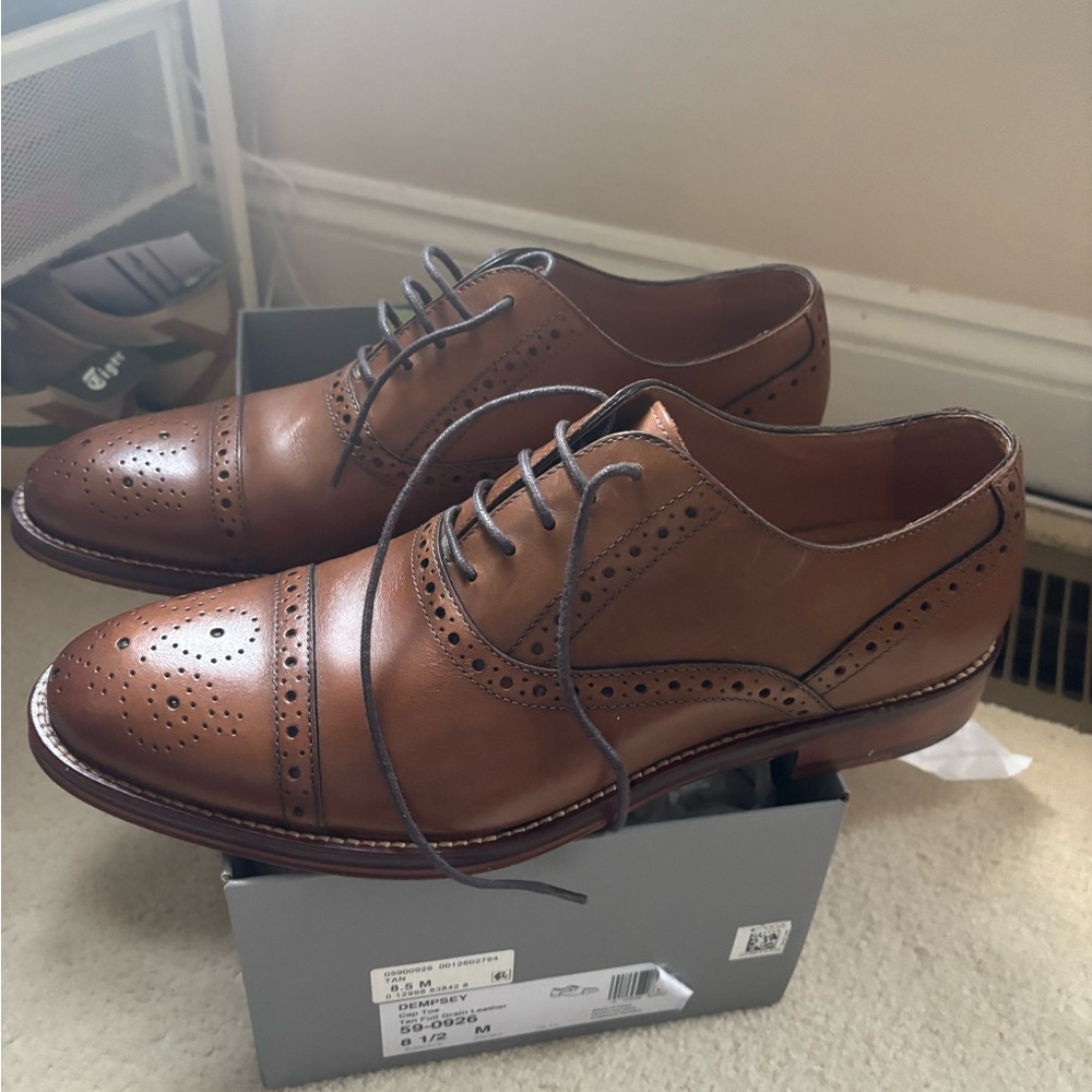 Johnston & Murphy Tan Leather Wingtip Oxfords - Picture 2 of 5